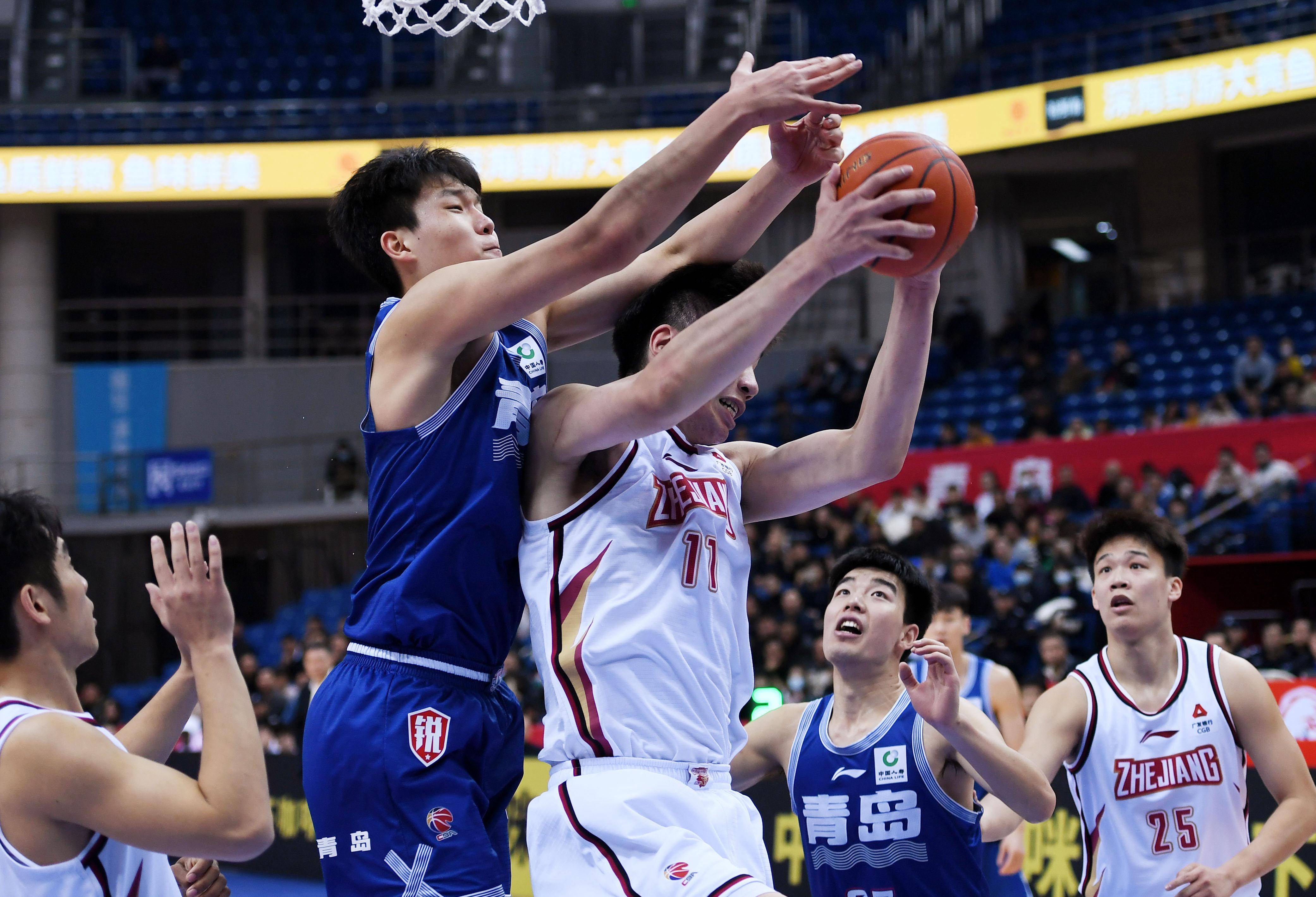 爱游戏网页版入口-青岛黄海客场惊险逆转，击败河北华夏幸福的简单介绍