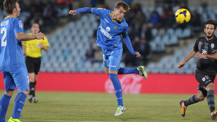 帕德博恩主场战平，保持不败战绩