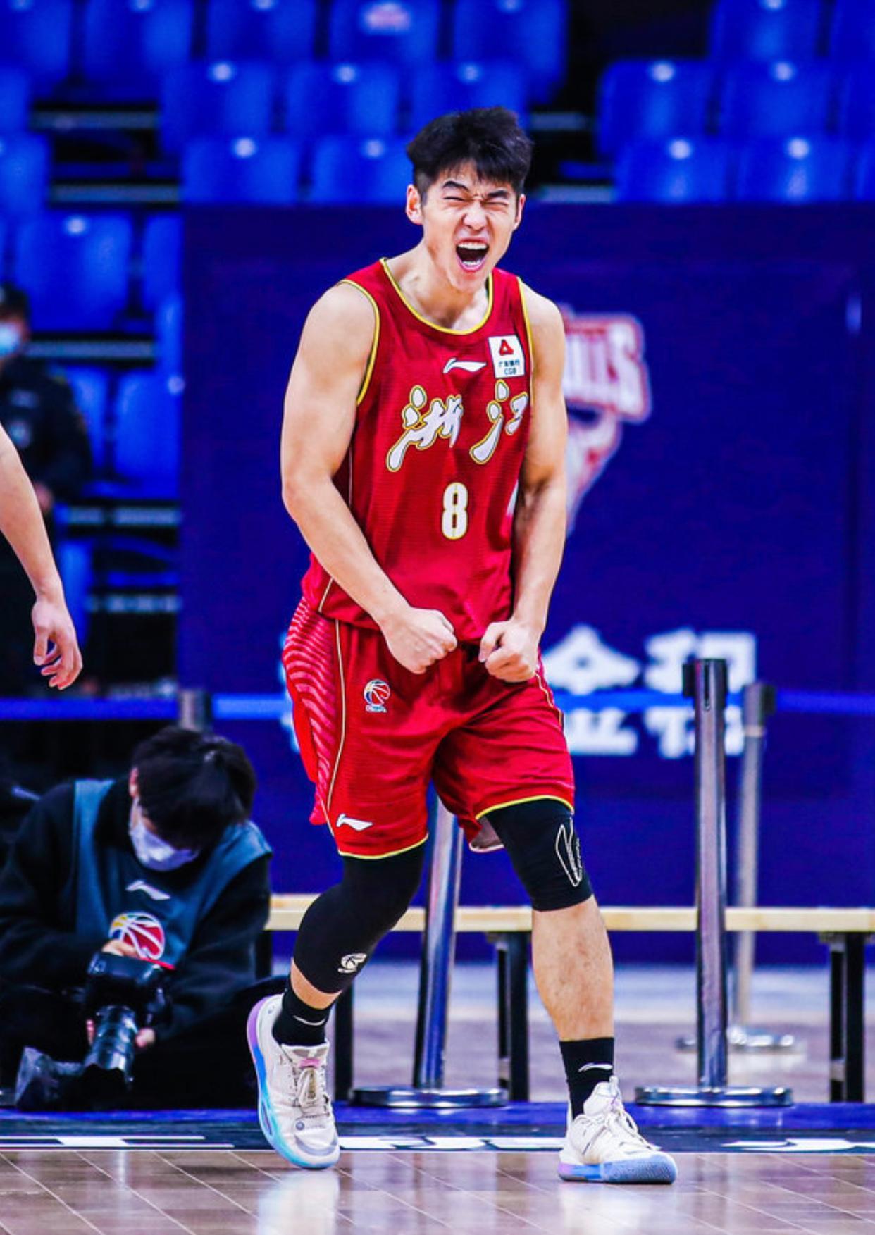 爱游戏app下载-浙江男篮失利颓势明显，需调整心态