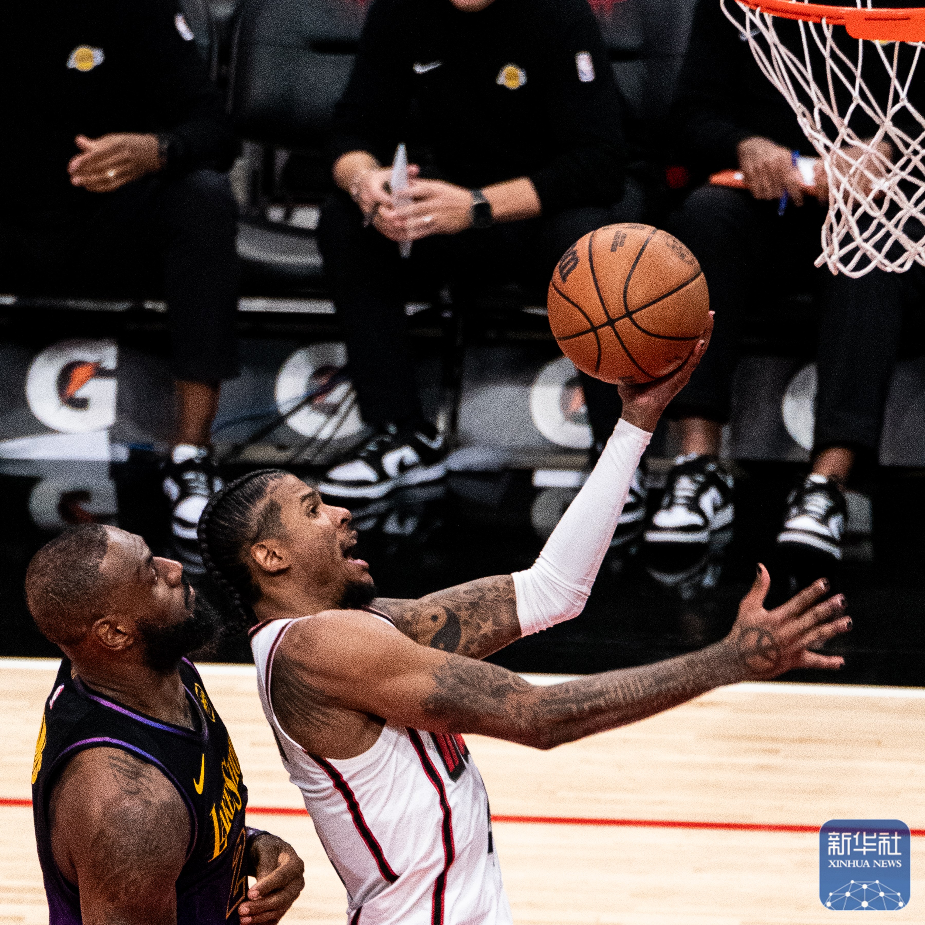 包含区域性限制放宽，NBA球队或可迎来主场观众的词条